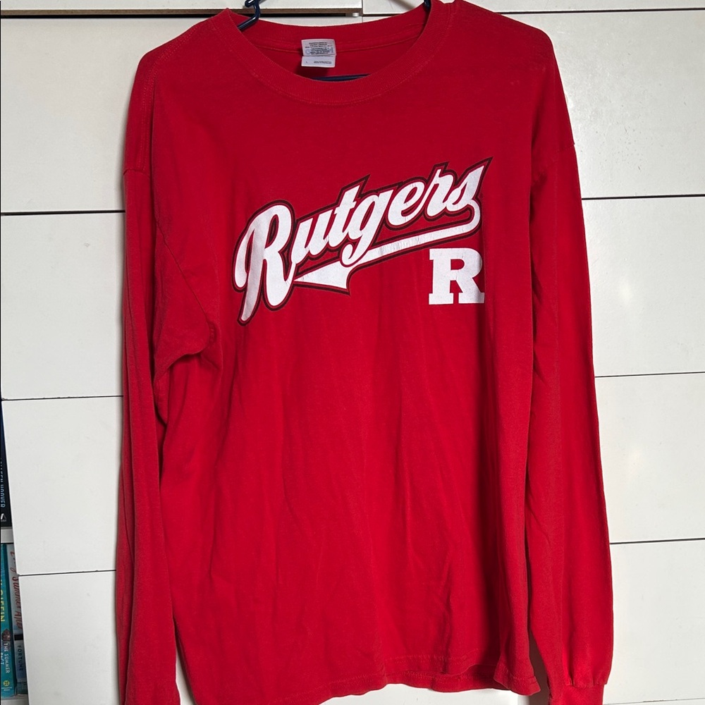 Gildan Red Graphic Long Sleeve Shirt